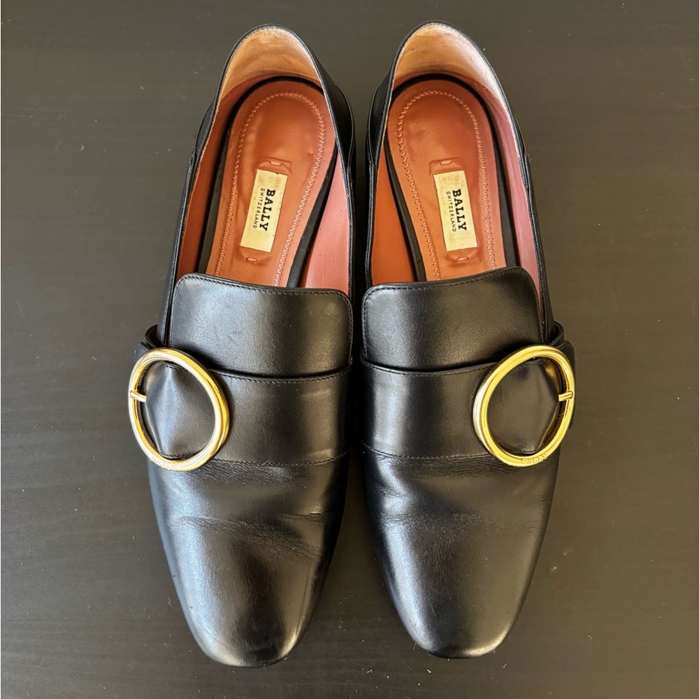 Bally Lottie Leather Loafer EU 37